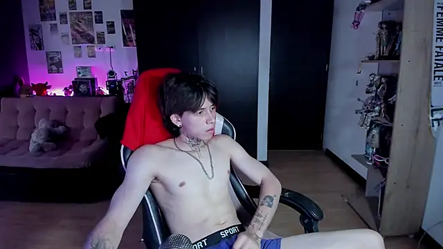 xIce_Boy Chat XXX in diretta