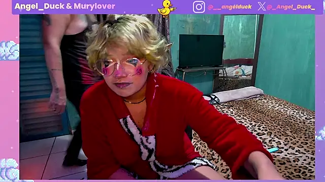 Chat XXX ao vivo de Angel_Duck
