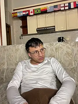 Dereck_Klain Adlı Modelin Canlı XXX Sohbeti