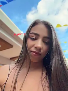 Chat +18 de Hall_16 ao vivo
