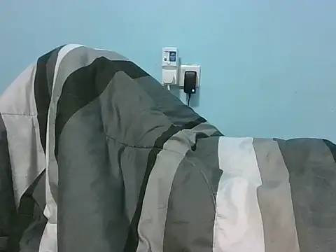 Eminent_Ride's Live XXX Chat
