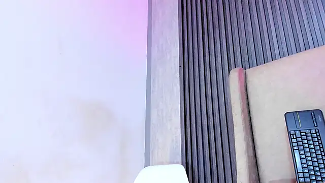 MaiaLopez élő XXX-chatje