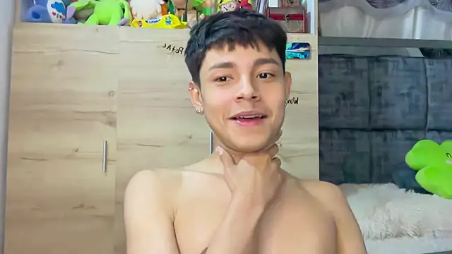 Chat XXX ao vivo de Andy_Belier23