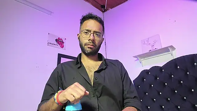 Arez_Vortex_ Chat XXX in diretta