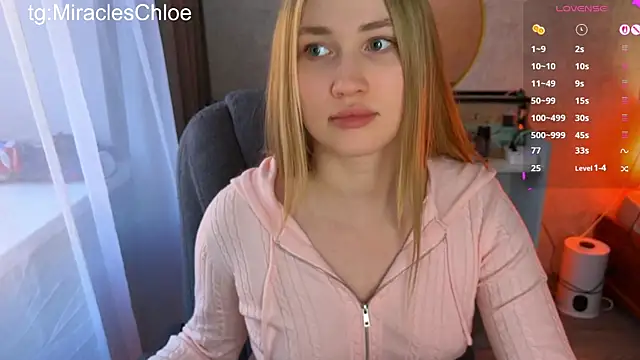 دردشة ChloeMillerMeow الجنسية المباشرة