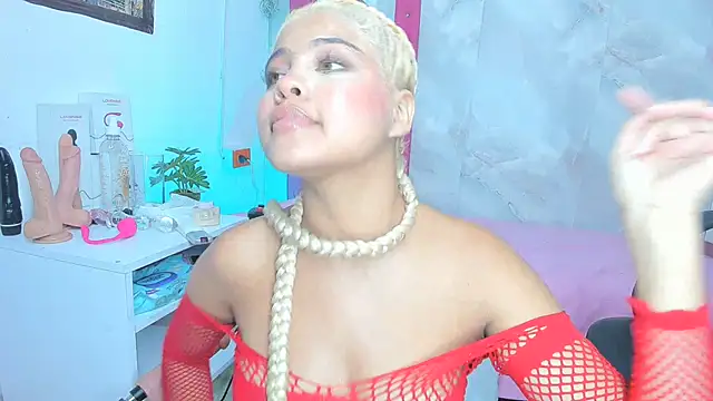 Онлайн чат XXX sofiacastillo01