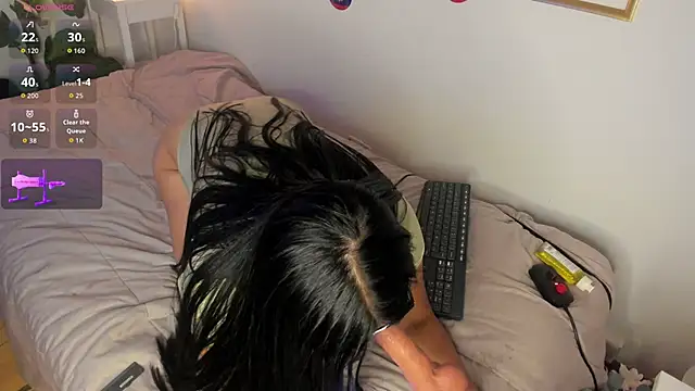 valka_collinss' Live XXX Chat
