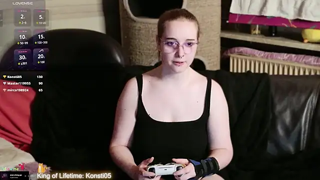 GamerGirl_Eve 现场XXX聊天