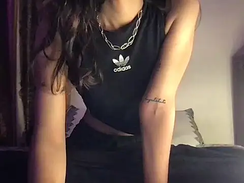 Онлайн чат XXX _Maya_zaidi_