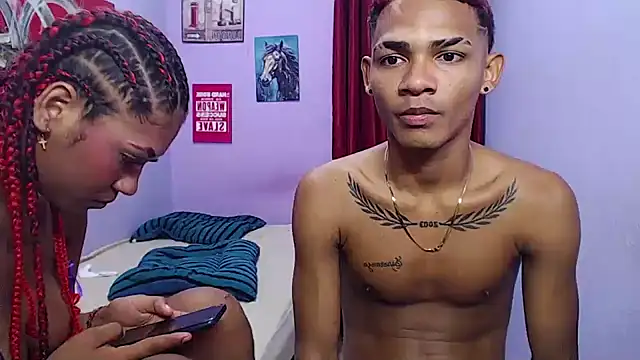 دردشة black_twinks الجنسية المباشرة