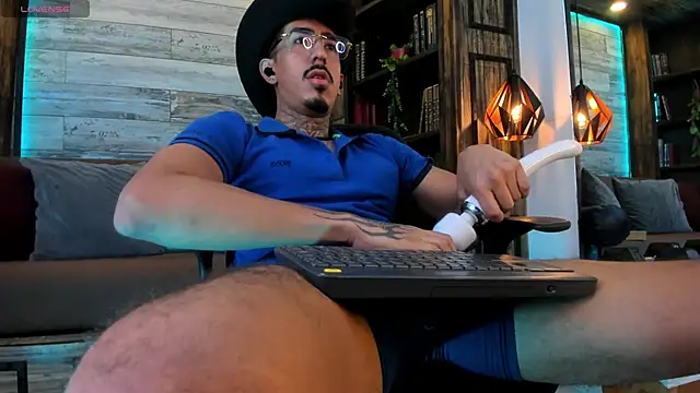 Donovan_Desmond – Naživo XXX chat