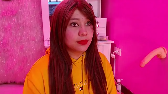 AnnaPinupLove – Naživo XXX chat