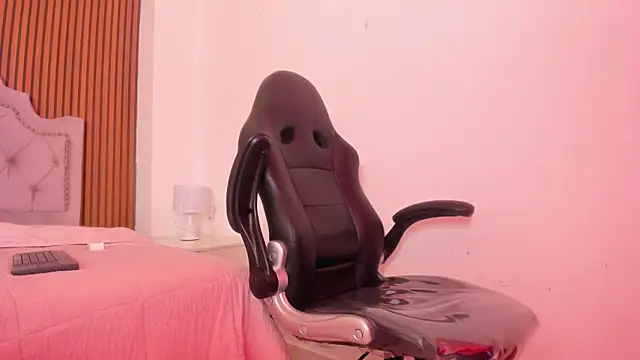 Онлайн чат XXX Hydan_