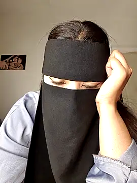 Hot_leila69 Adlı Modelin Canlı XXX Sohbeti