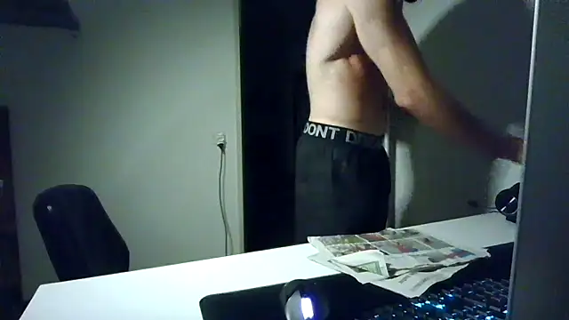 Živý XXX chat alpha-hunk