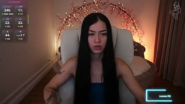 FataleNellie live XXX chat