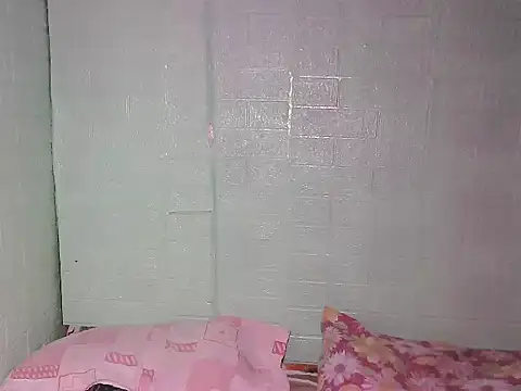 Smilinglovely Live XXX-Chat