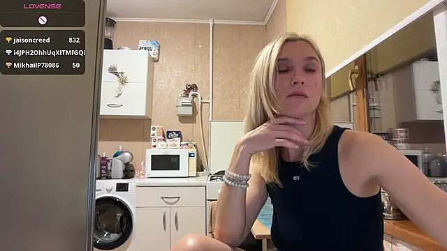 Chat XXX en directo de AngelJeni