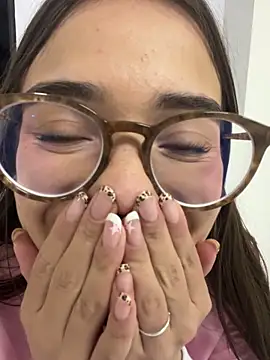 Sweet_Milaa1のライブXXXチャット