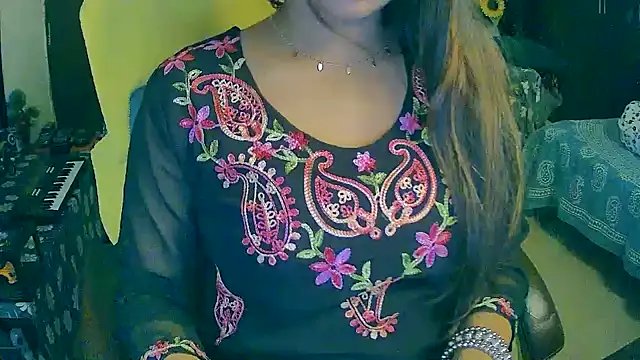 Czat XXX na żywo – Cute-Tara