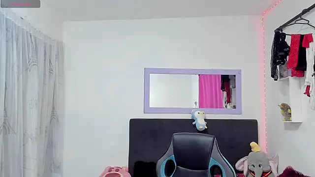 Hanna_long Live XXX-Chat
