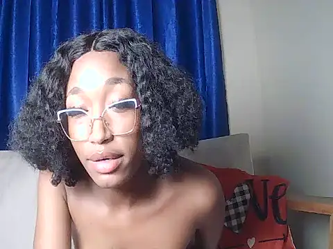 Chat XXX en directo de pinky_aura22