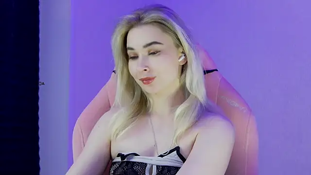 Haters__ élő XXX-chatje