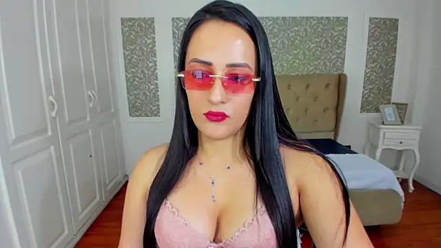 KimWessel_'s Live XXX Chat
