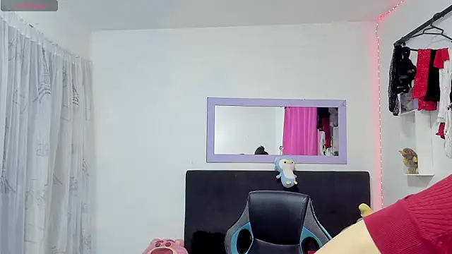 Chat XXX en directo de Hanna_long