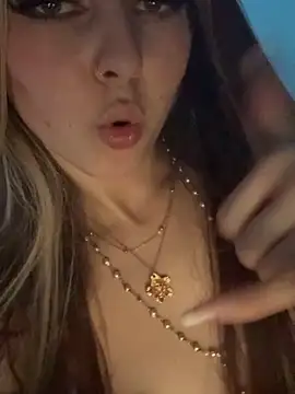 Lina-420's Live XXX Chat