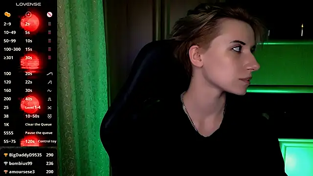 XXX chat uživo modela _Shadow_devil__