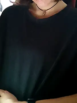 Aashikalaa 라이브 XXX 채팅