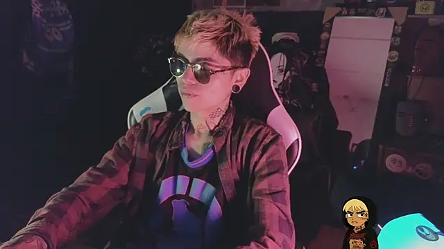 AcidMilo 现场XXX聊天
