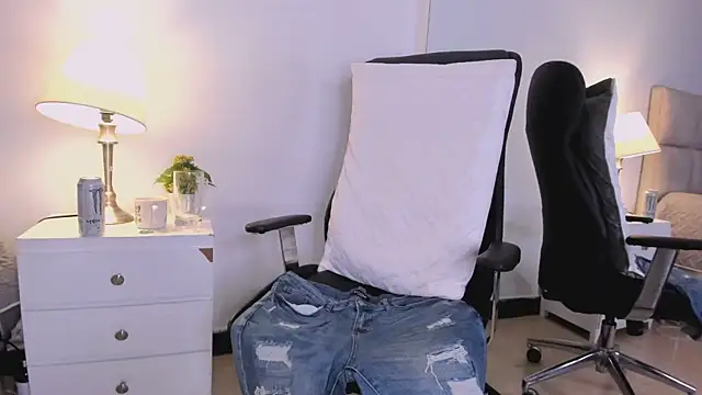 Živý XXX chat Chriss_Diamond