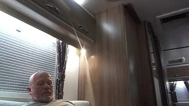Онлайн чат XXX tezzaa29