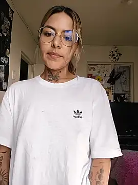 evafuckasd Obrolan Langsung XXX