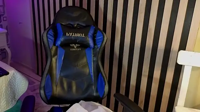 MikeVoss_ Obrolan Langsung XXX
