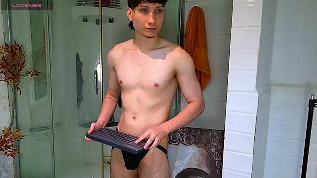 XXX chat uživo modela GodHades