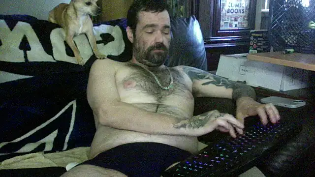 KinkyTOMan élő XXX-chatje