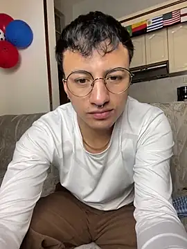 Dereck_Klain's Live XXX Chat