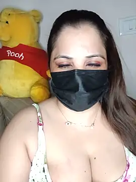 Chat +18 de Jiya22 ao vivo