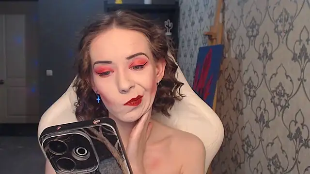 Chat XXX en directo de FascinatingEyess