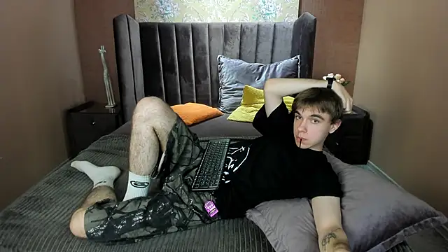 DaveBevy – Naživo XXX chat
