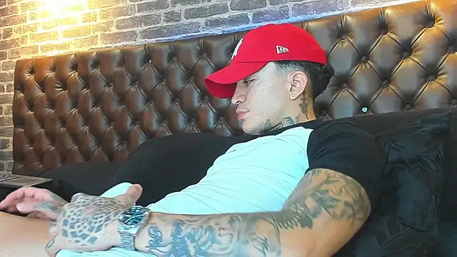Asthon_Scoth777 – Naživo XXX chat