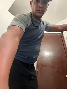 bigdick211292 Chat XXX live