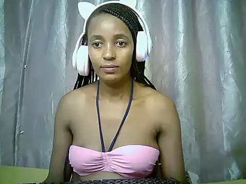Slim_shy live XXX chat