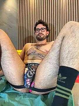 Adrian_SITH 即時 XXX 聊天