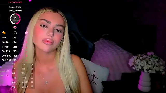 Živý XXX chat Ayla__Demir