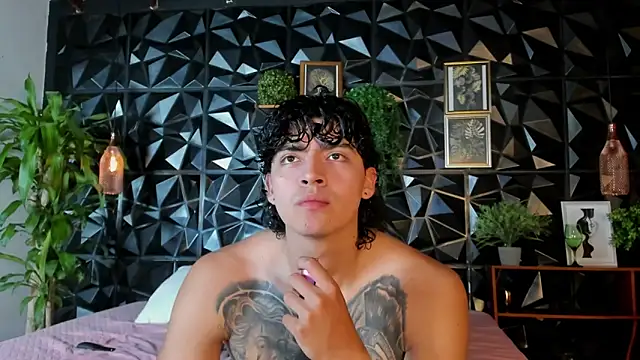 Chat XXX ao vivo de elliot_colton