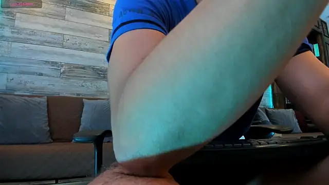 Donovan_Desmond – Naživo XXX chat